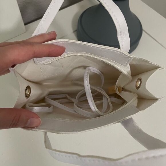 Mini White Quilted PU Leather Bag – Elegant Top Handle & Crossbody Purse - Picture 5 of 5